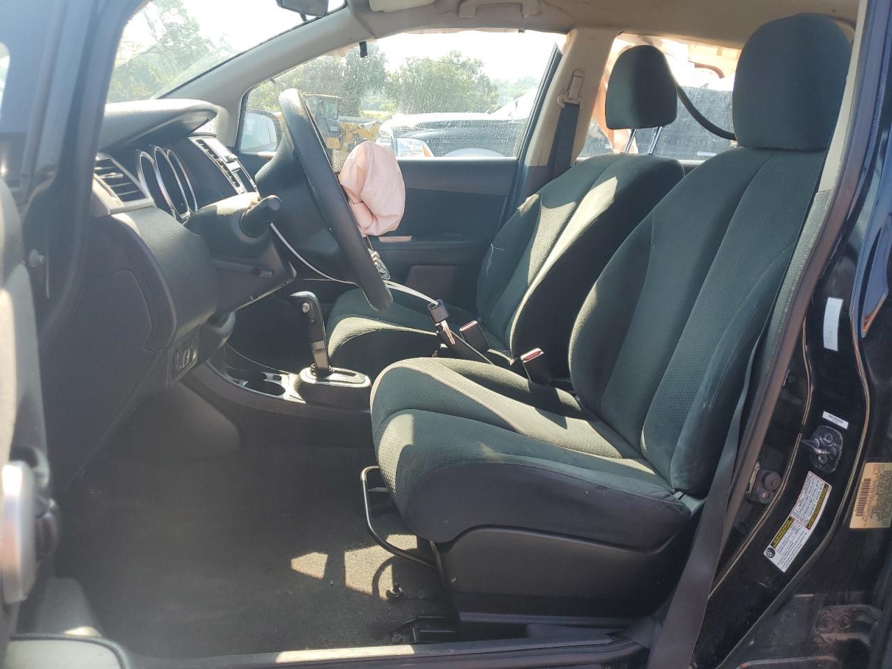 2011 Nissan Versa S - Фото 7