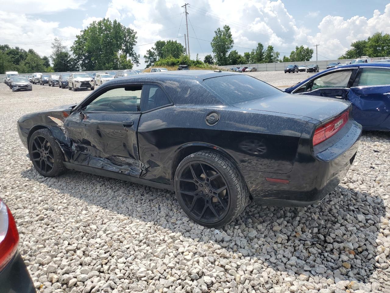 2013 Dodge Challenger Sxt - Фото 2