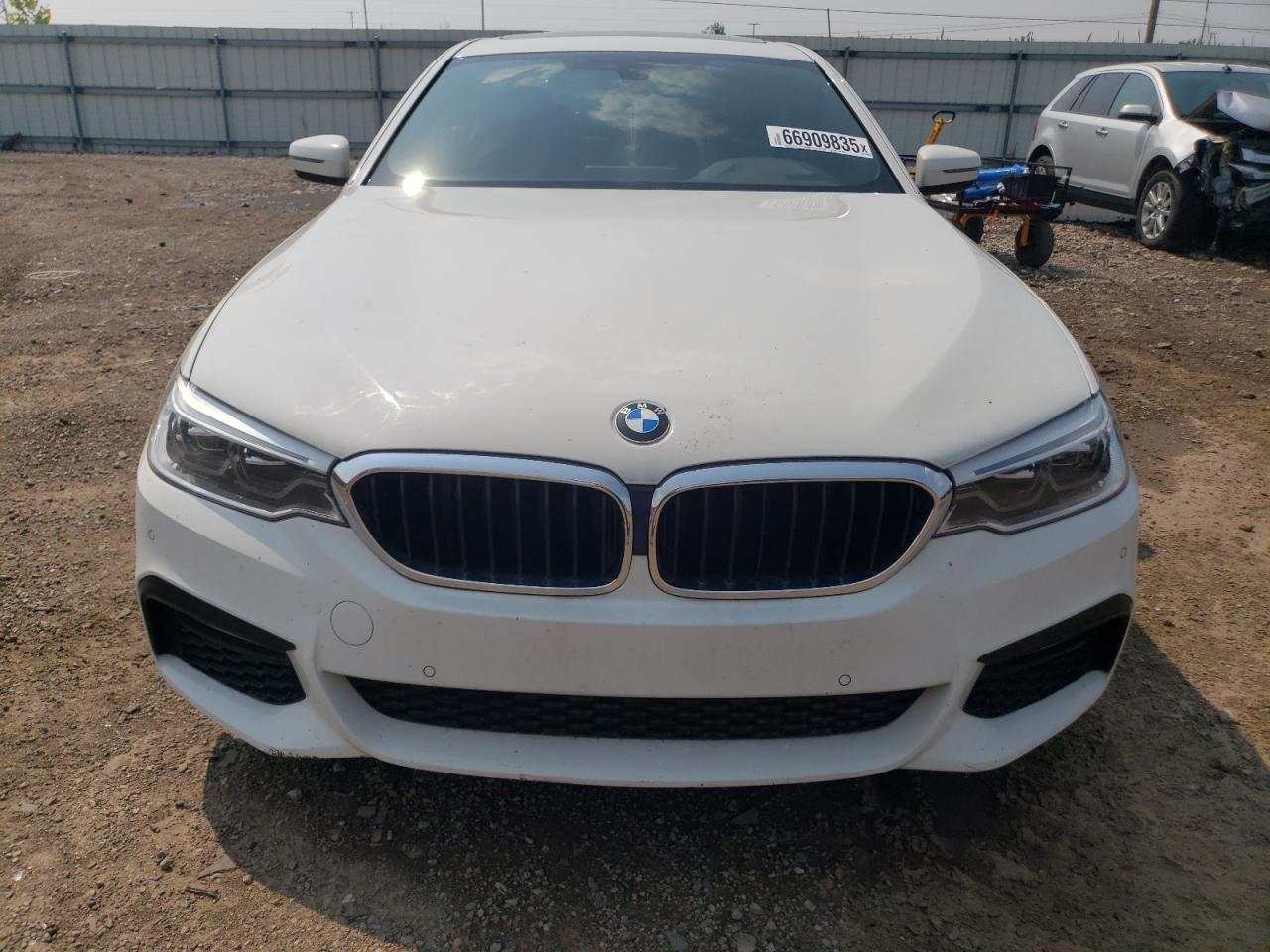 2017 BMW 540 Xi - Фото 5