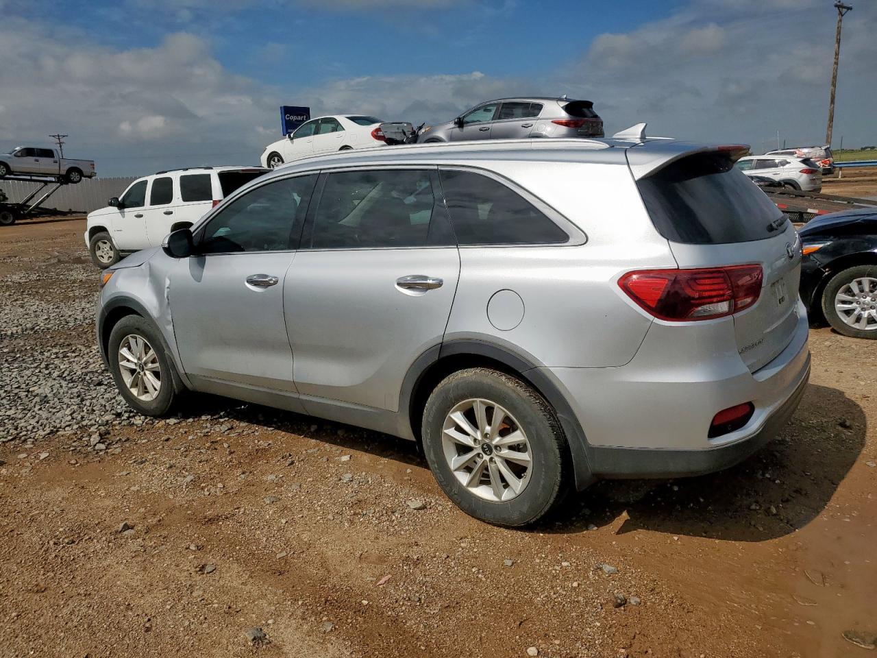2019 Kia Sorento L - Фото 2