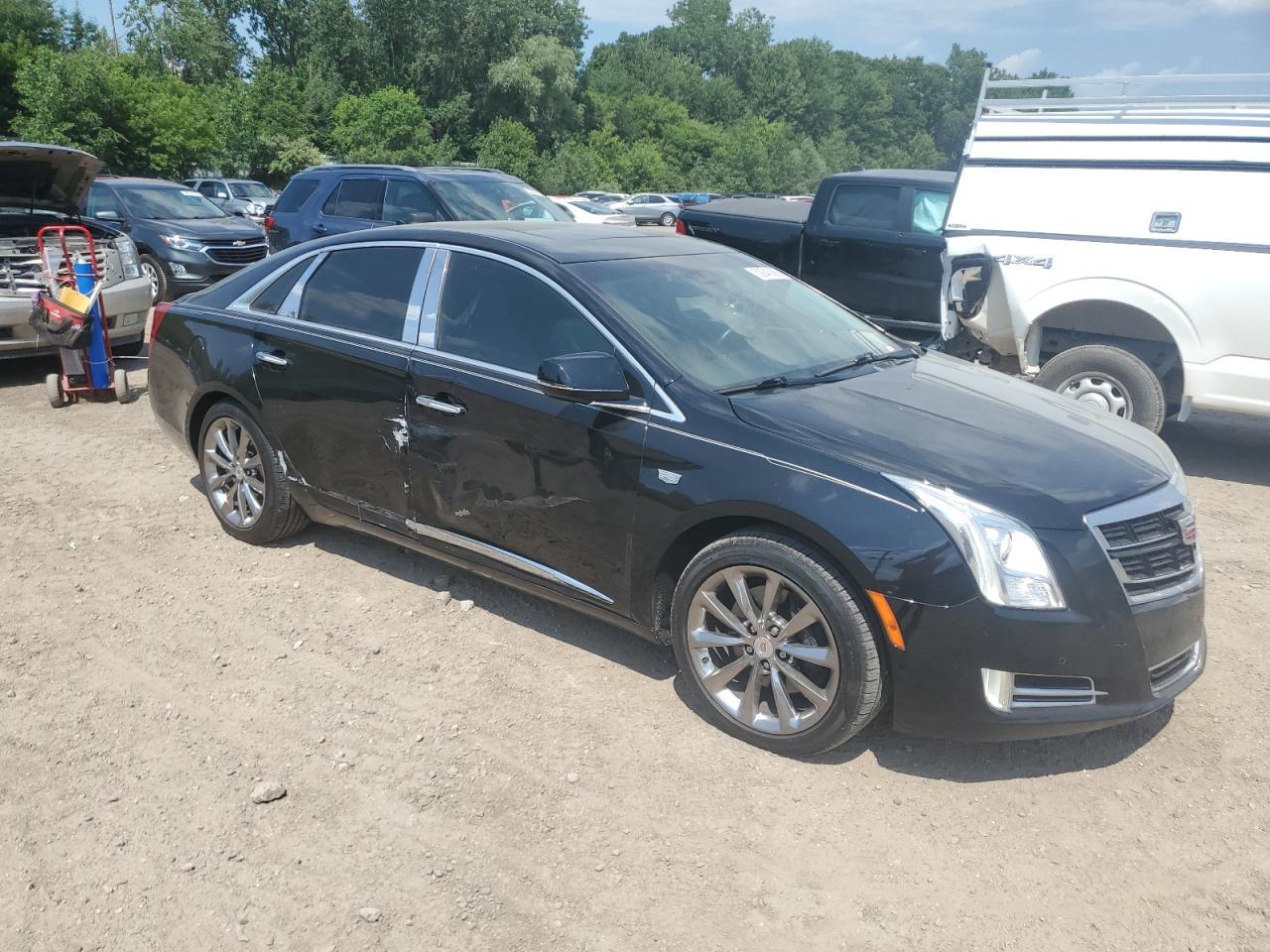 2013 Cadillac Xts Luxury Collection - Image 4