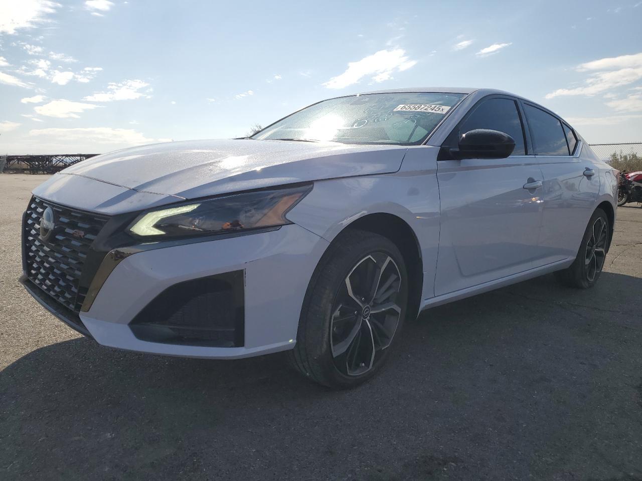 2024 Nissan Altima Sr