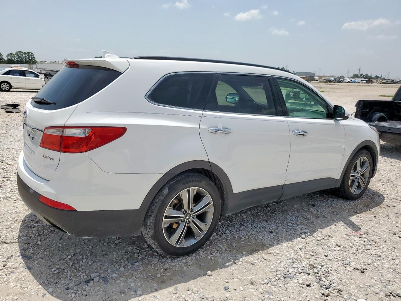 2013 Hyundai Santa Fe Limited - Image 3