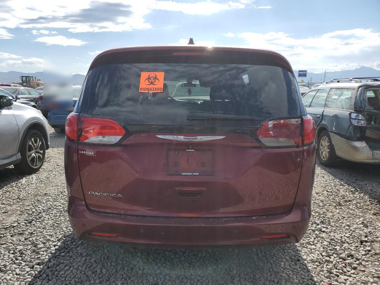 2019 Chrysler Pacifica Lx - Image 6