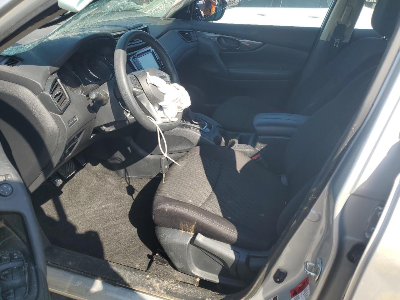 2020 Nissan Rogue S - Фото 7