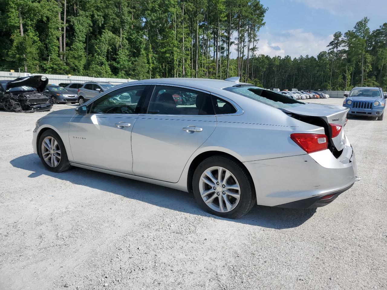 2016 Chevrolet Malibu Lt - Image 2