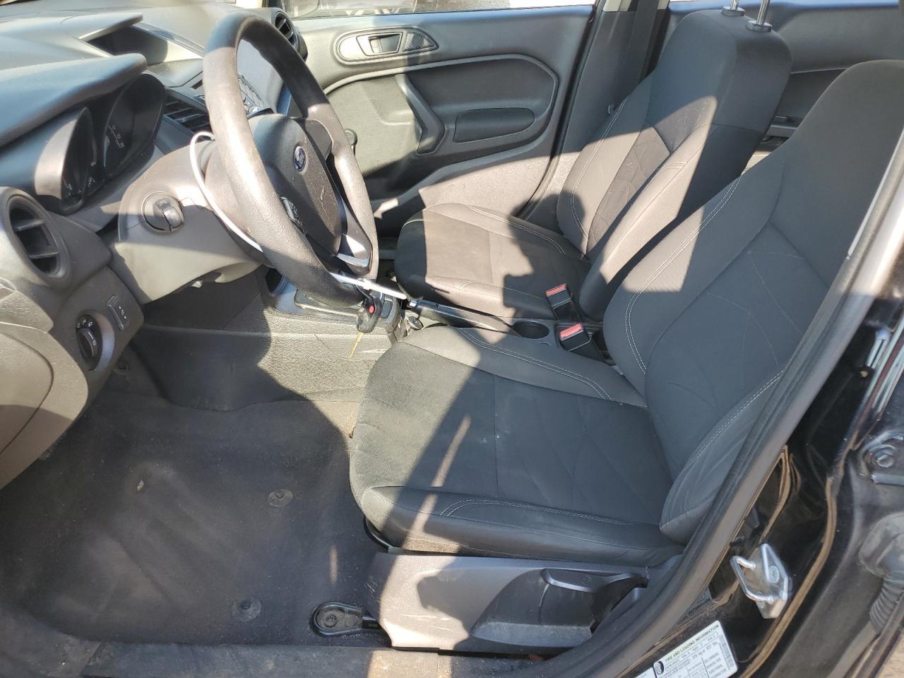 2018 Ford Fiesta S - Image 7