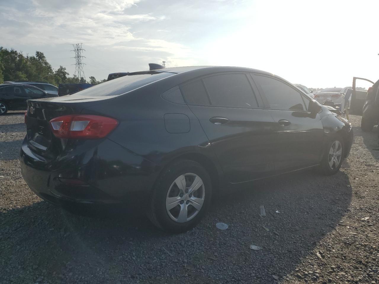 2016 Chevrolet Cruze Ls - Фото 3