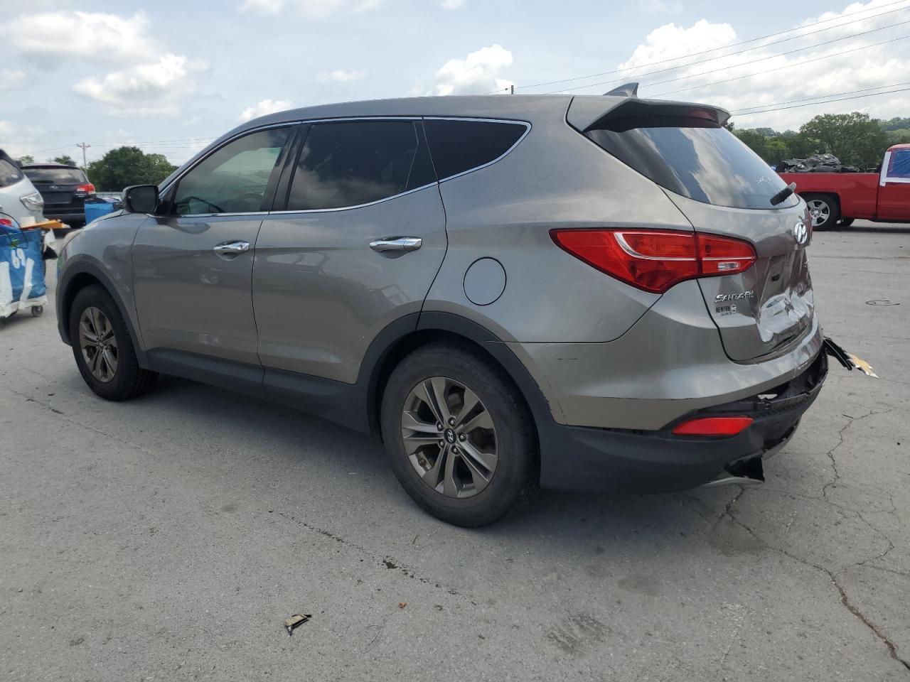 2015 Hyundai Santa Fe Sport - Image 2