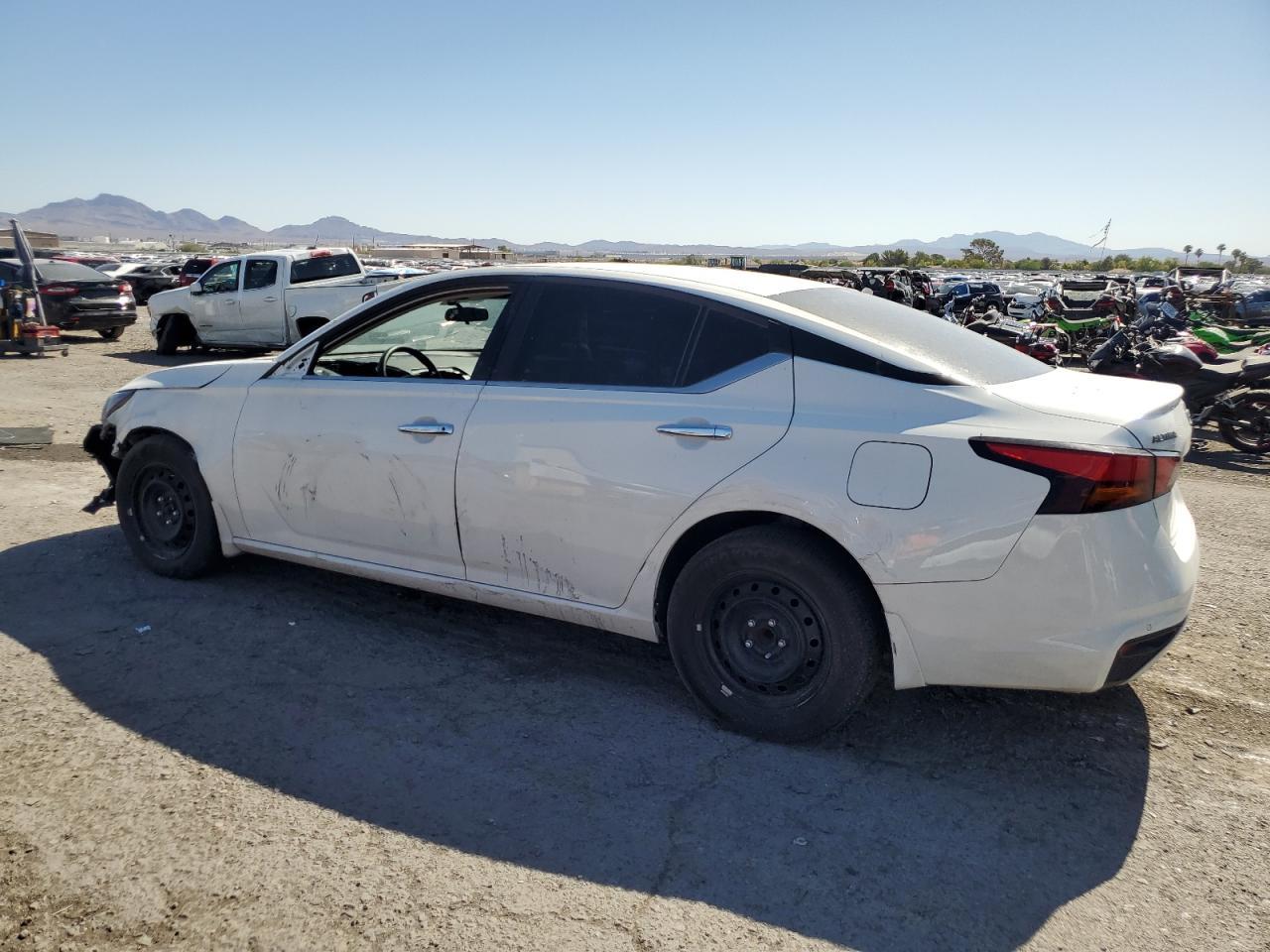 2024 Nissan Altima S - Image 2