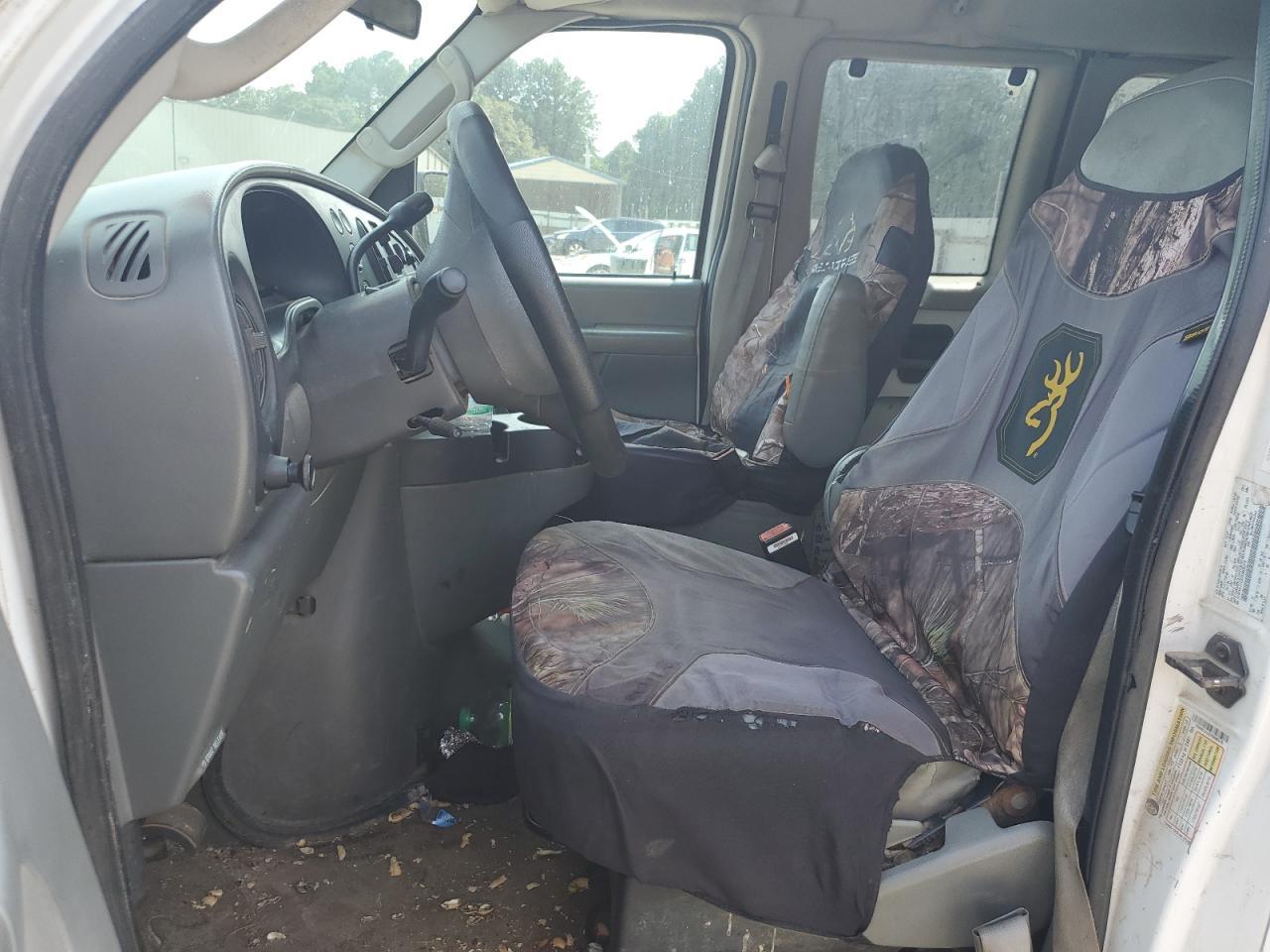 2007 Ford Econoline E350 Super Duty Wagon - Фото 7