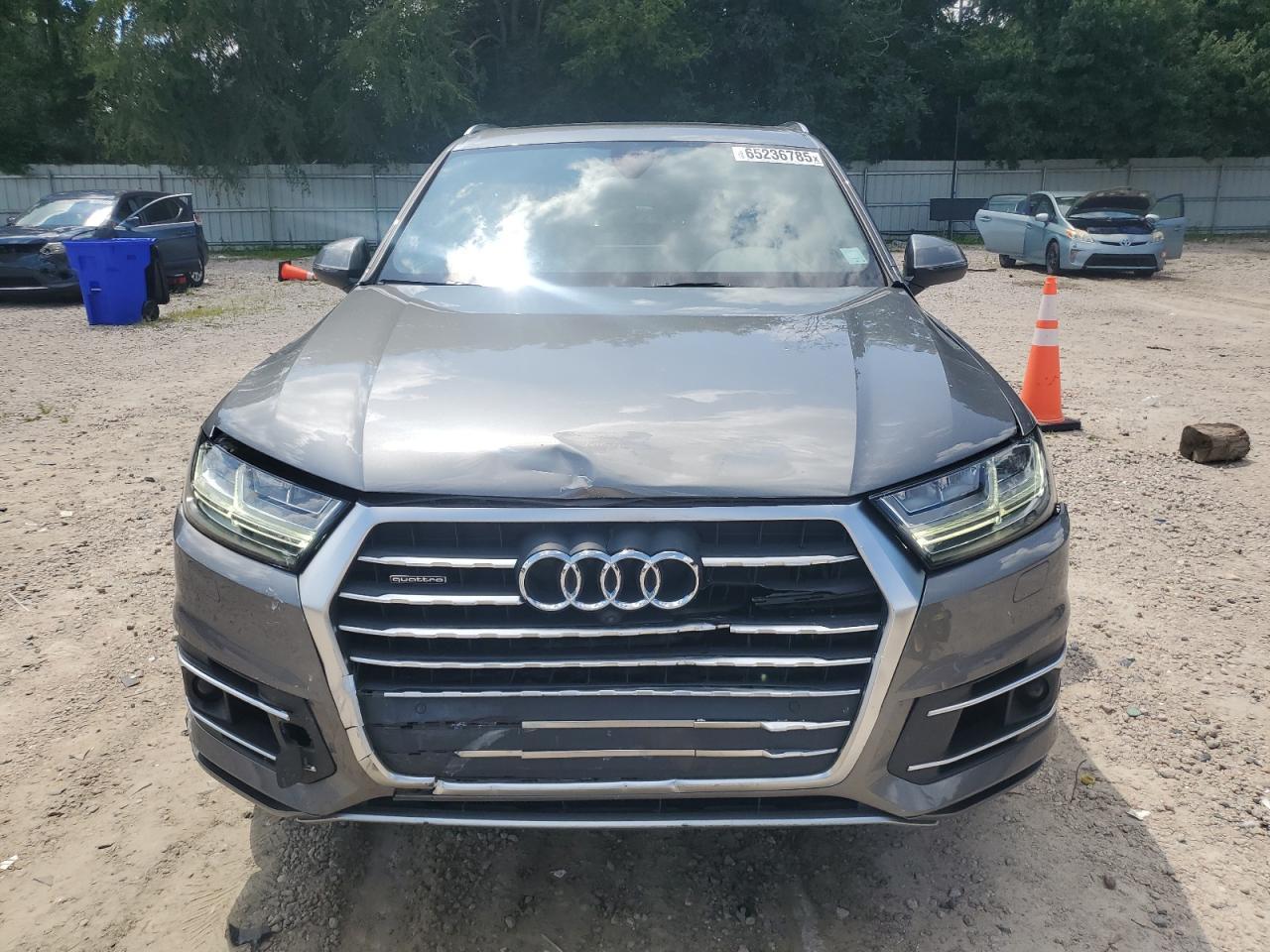 2017 Audi Q7 Premium Plus - Image 5