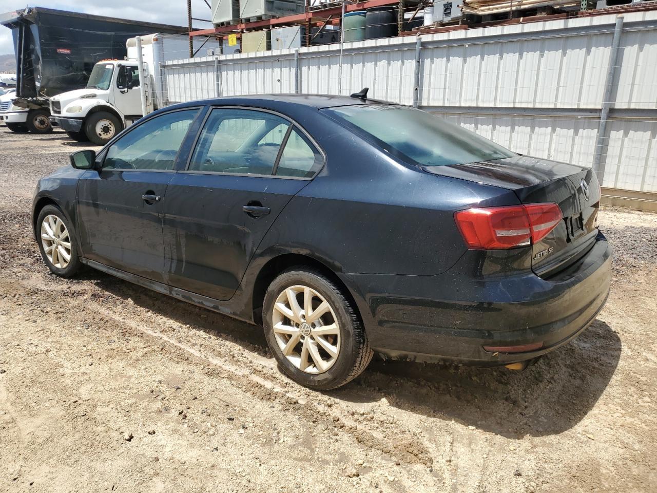 2015 Volkswagen Jetta Se - Image 2