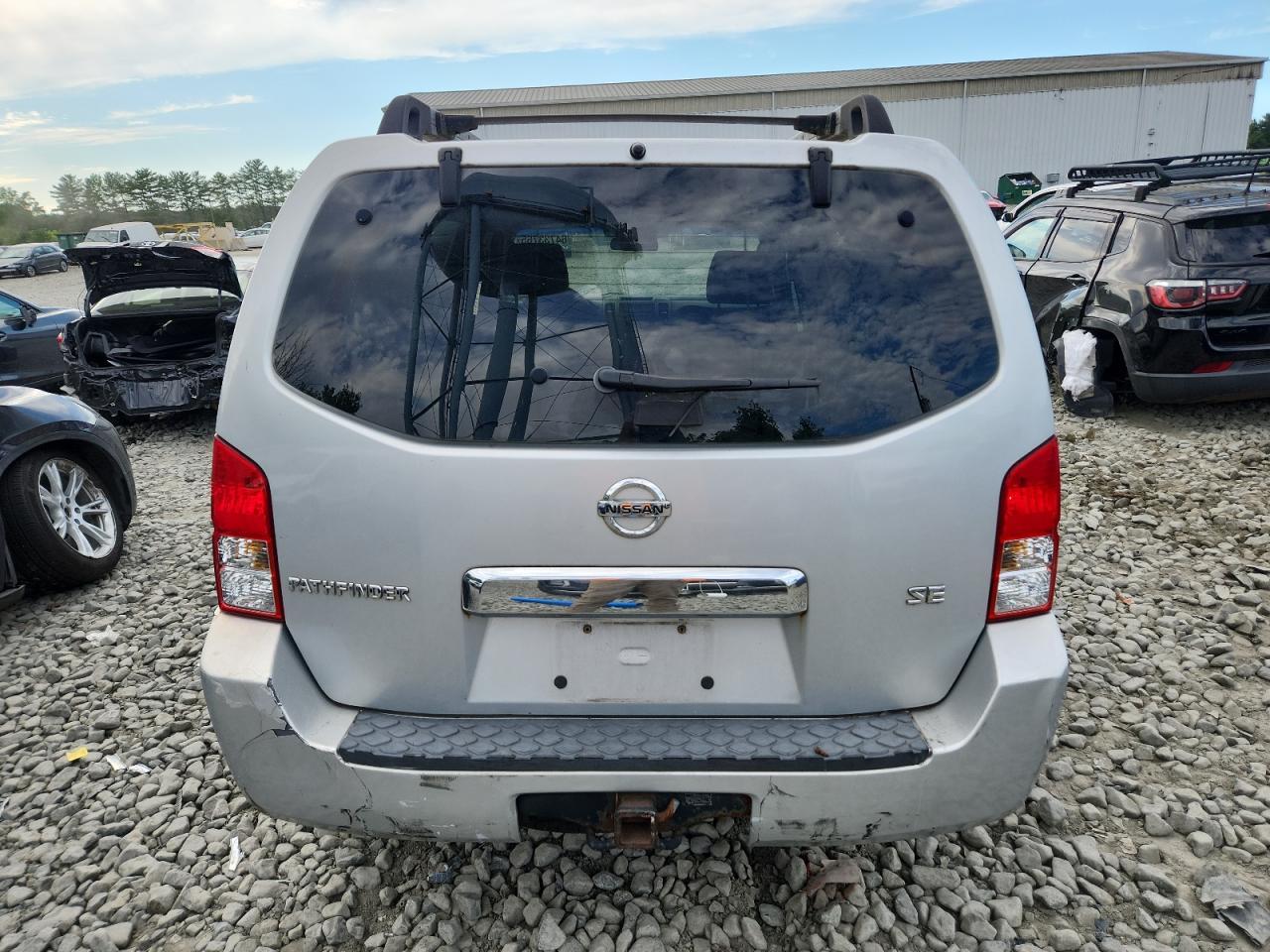 2005 Nissan Pathfinder Le - Фото 6