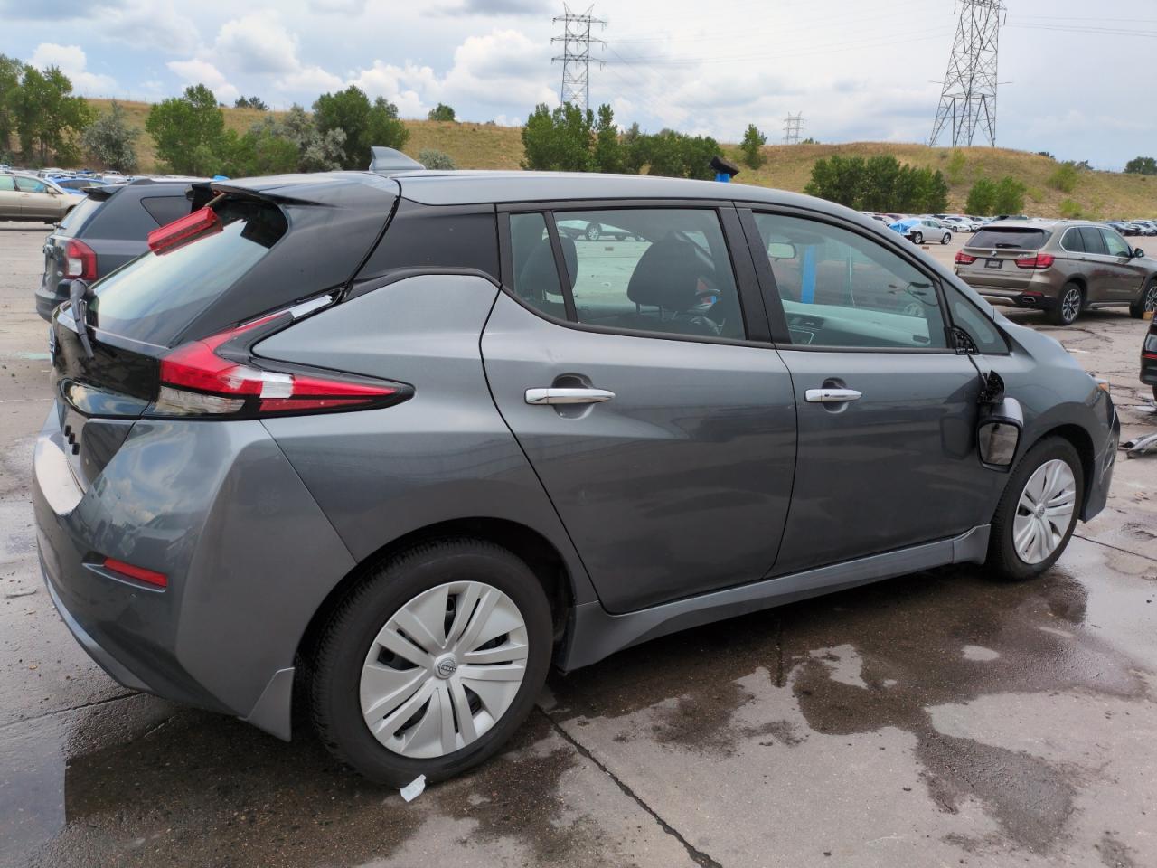 2025 Nissan Leaf S - Фото 3
