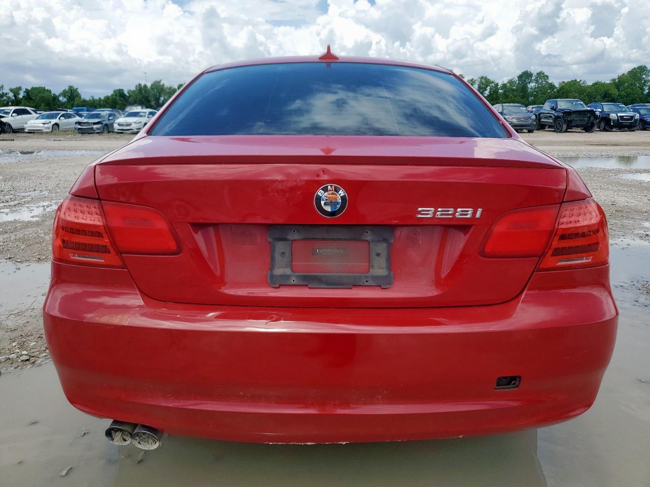 2013 BMW 328 I - Фото 6