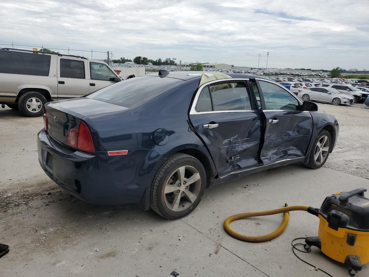 2012 Chevrolet Malibu 1Lt - Image 3