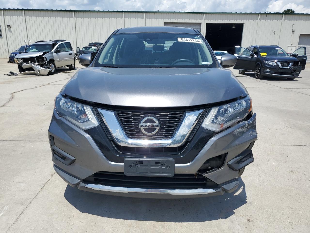 2019 Nissan Rogue S - Фото 5
