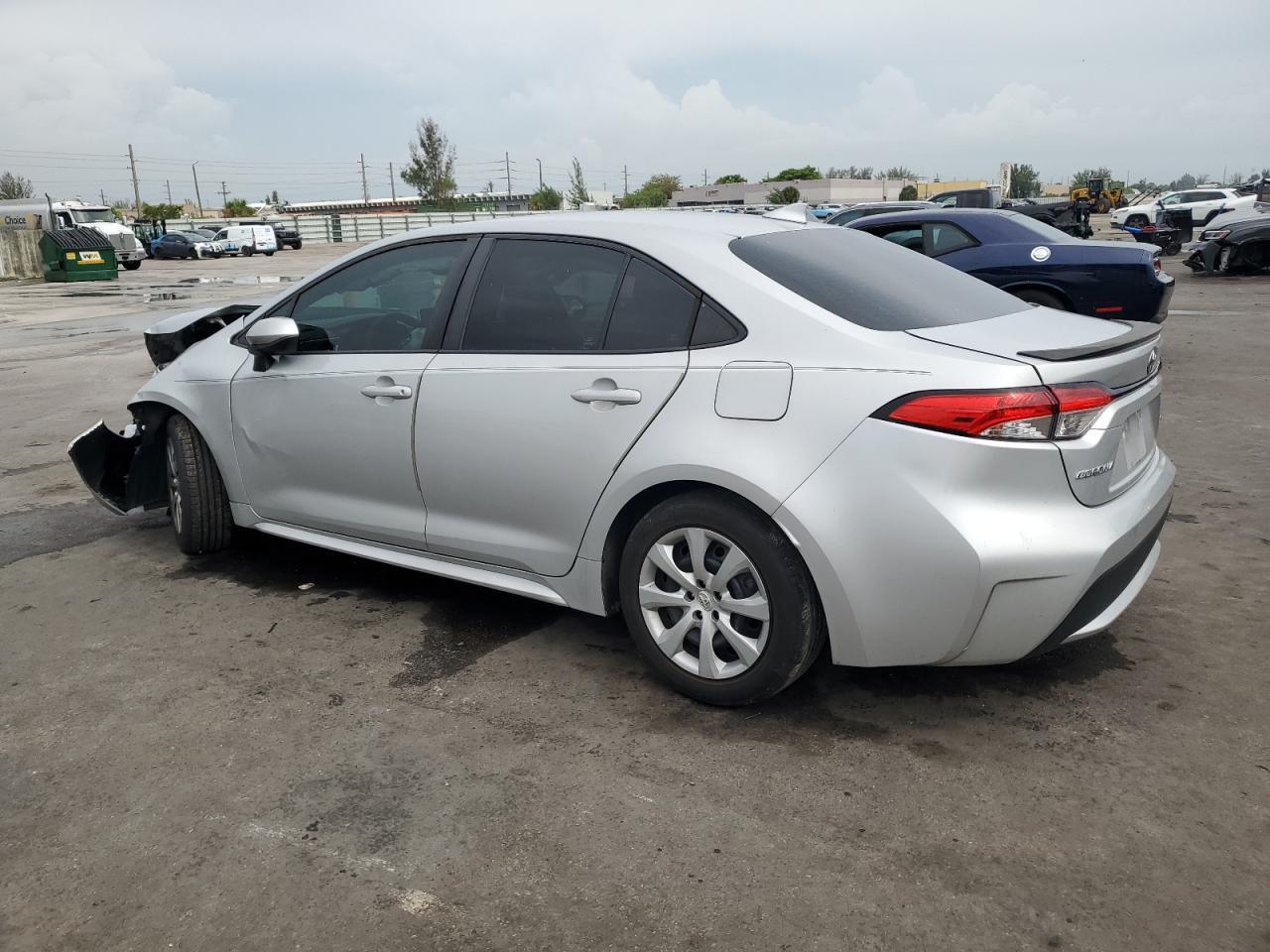 2020 Toyota Corolla Le - Фото 2