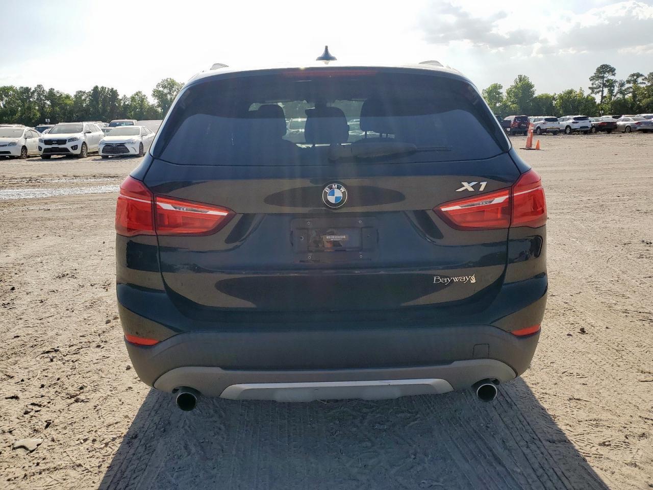 2016 BMW X1 xDrive28I - Фото 6