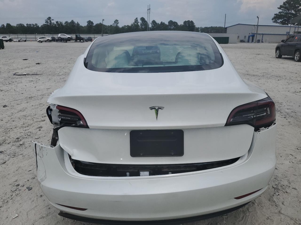 2023 Tesla Model X - Image 6
