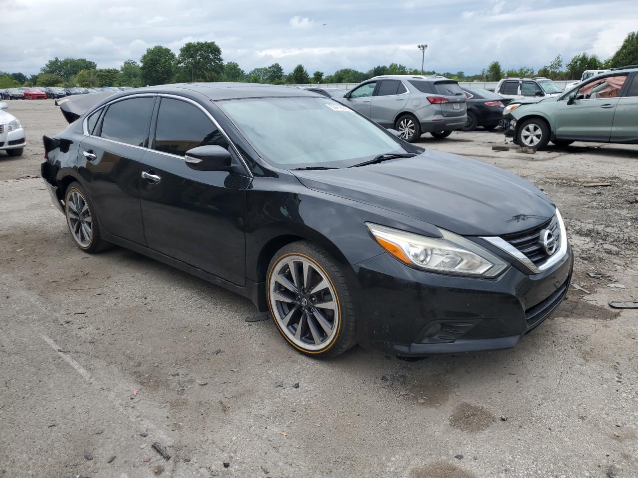 2016 Nissan Altima 2.5 - Фото 4