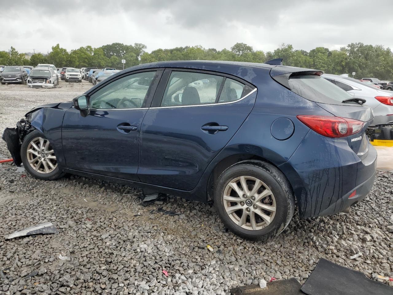 2016 Mazda 3 Touring - Image 2