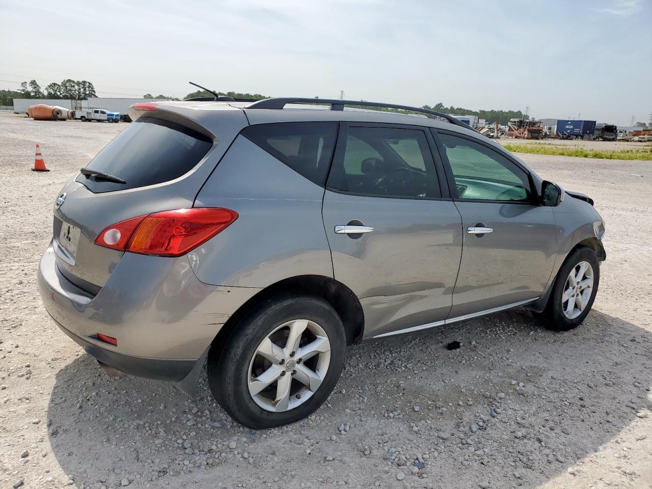 2009 Nissan Murano S - Image 3