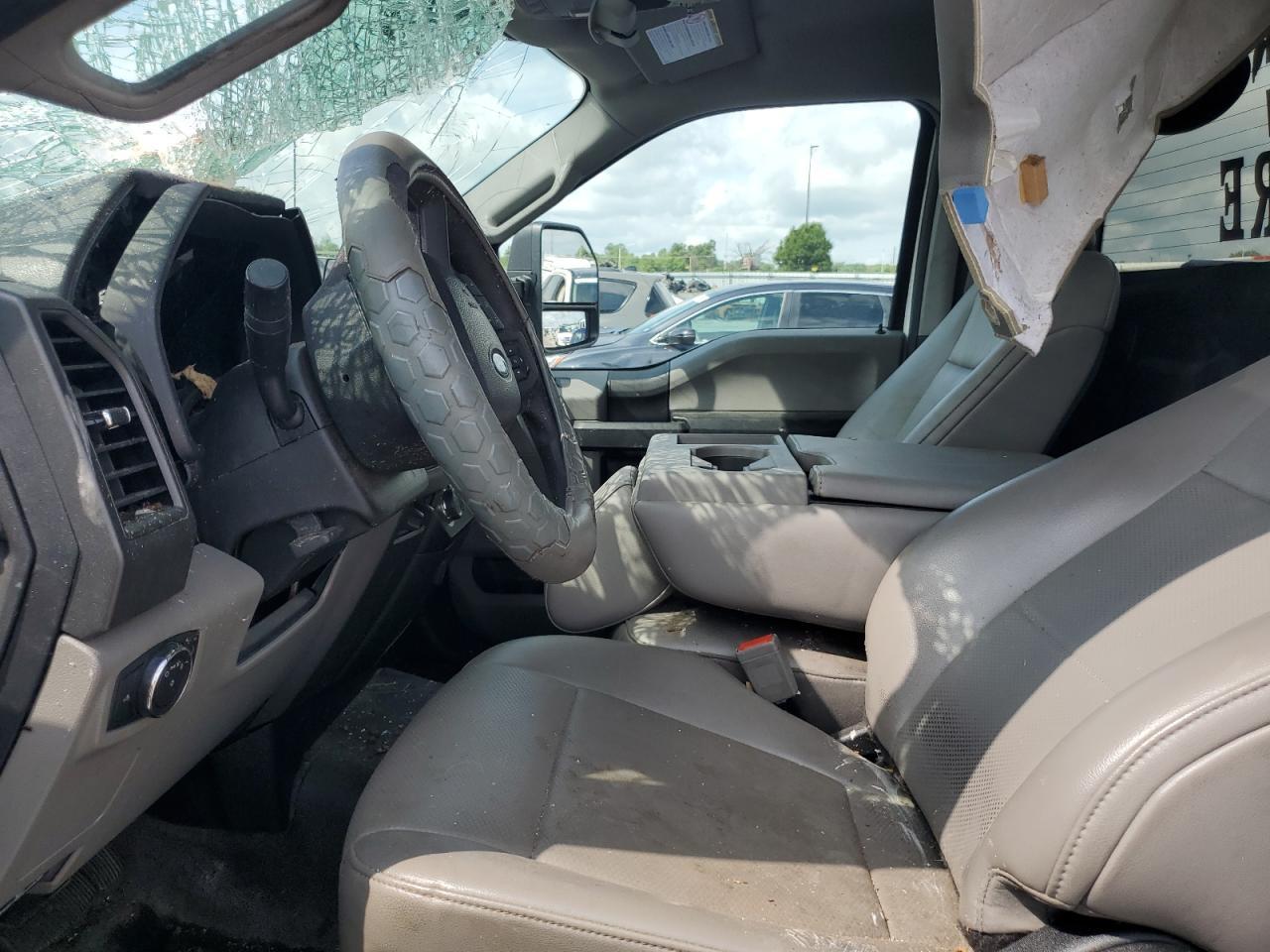 2019 Ford F250 Super Duty - Image 7