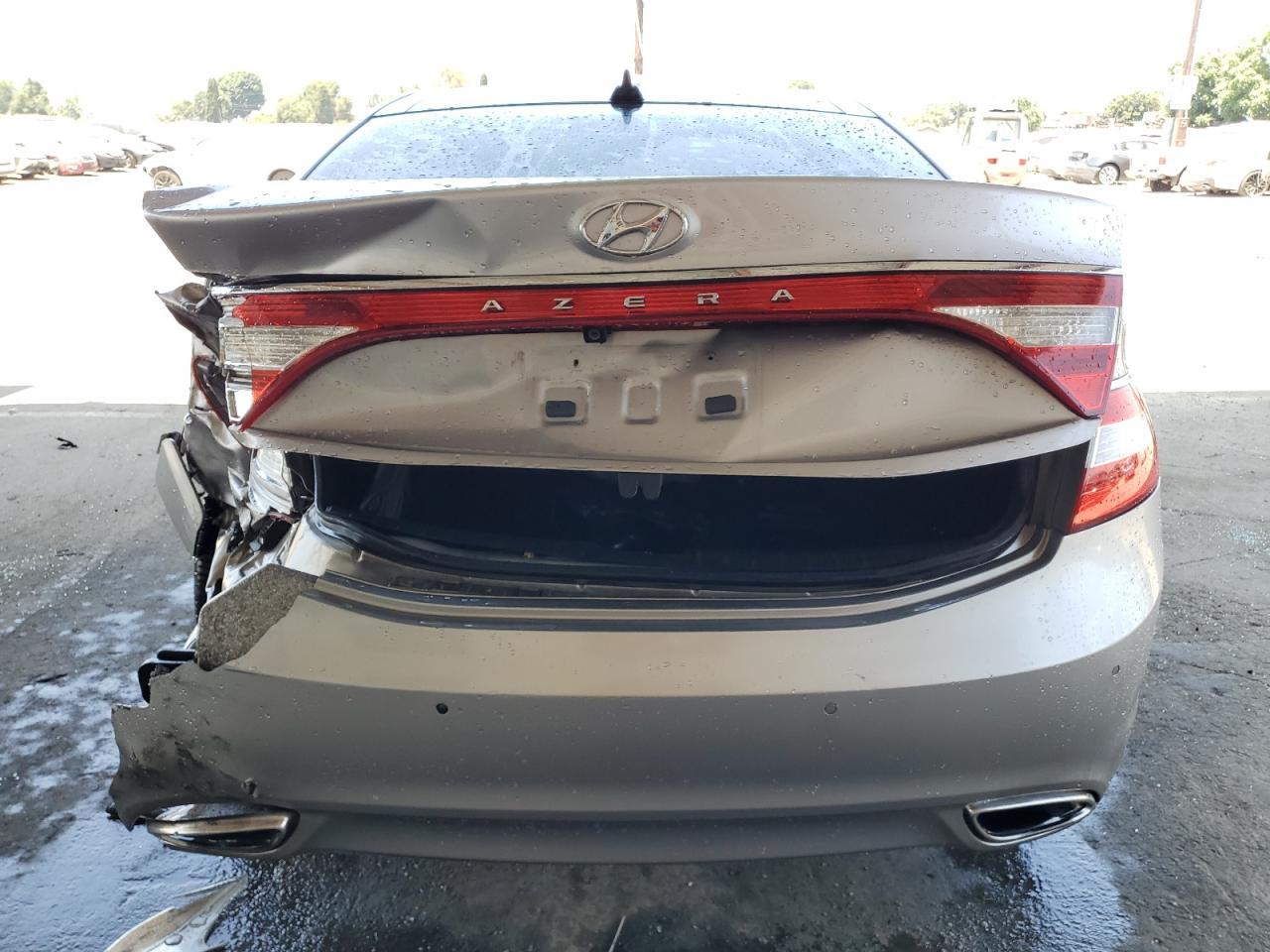2012 Hyundai Azera Gls - Image 6