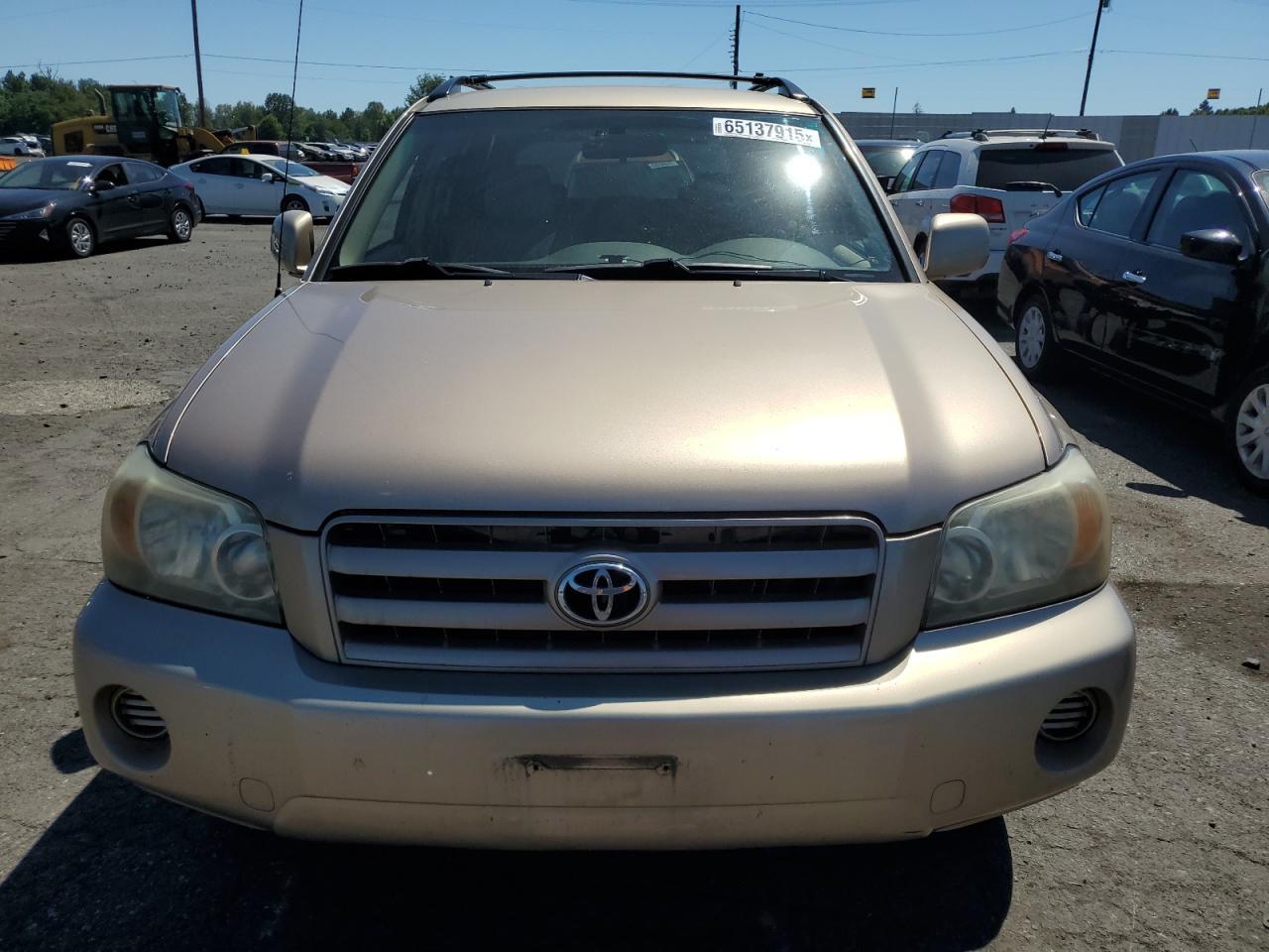 2004 Toyota Highlander Base - Фото 5