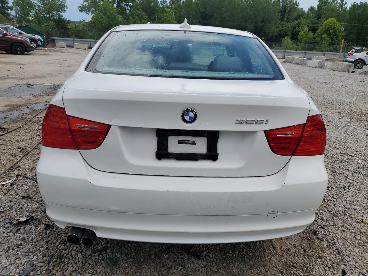 2011 BMW 328 I Sulev - Image 6