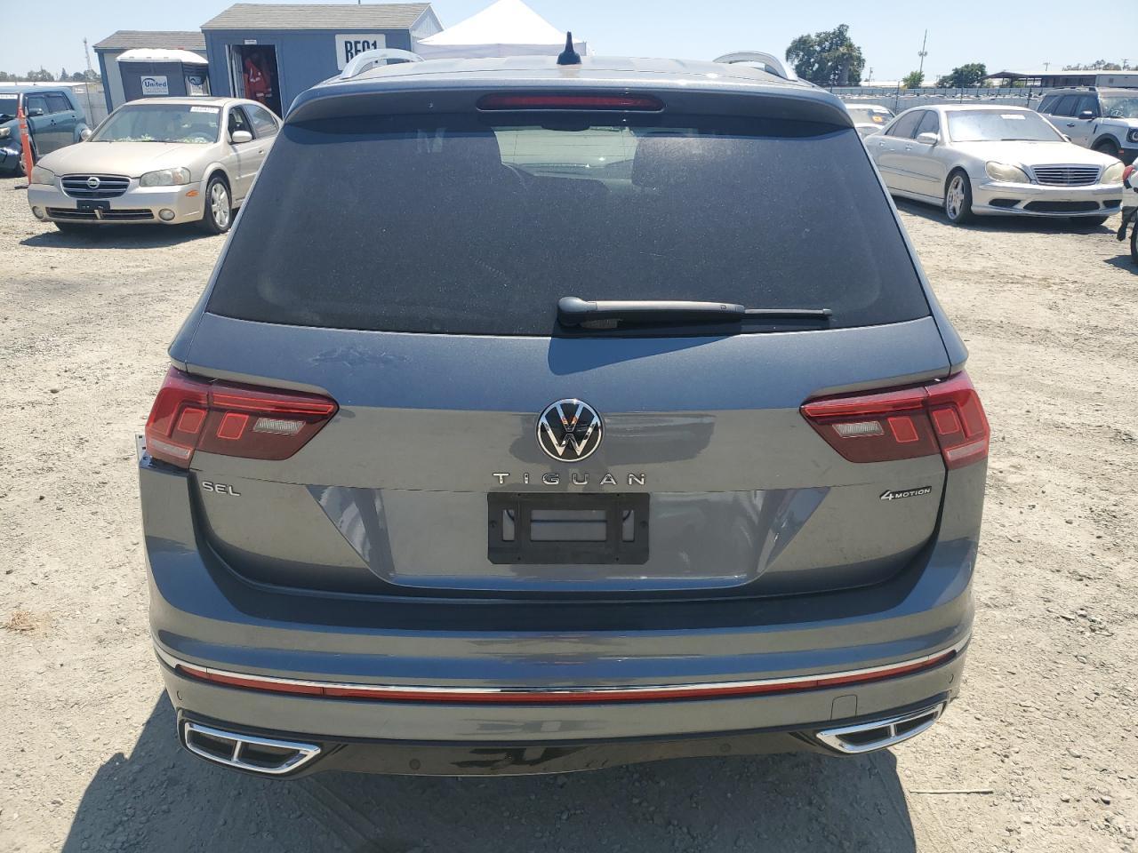 2022 Volkswagen Tiguan Sel R-Line - Image 6