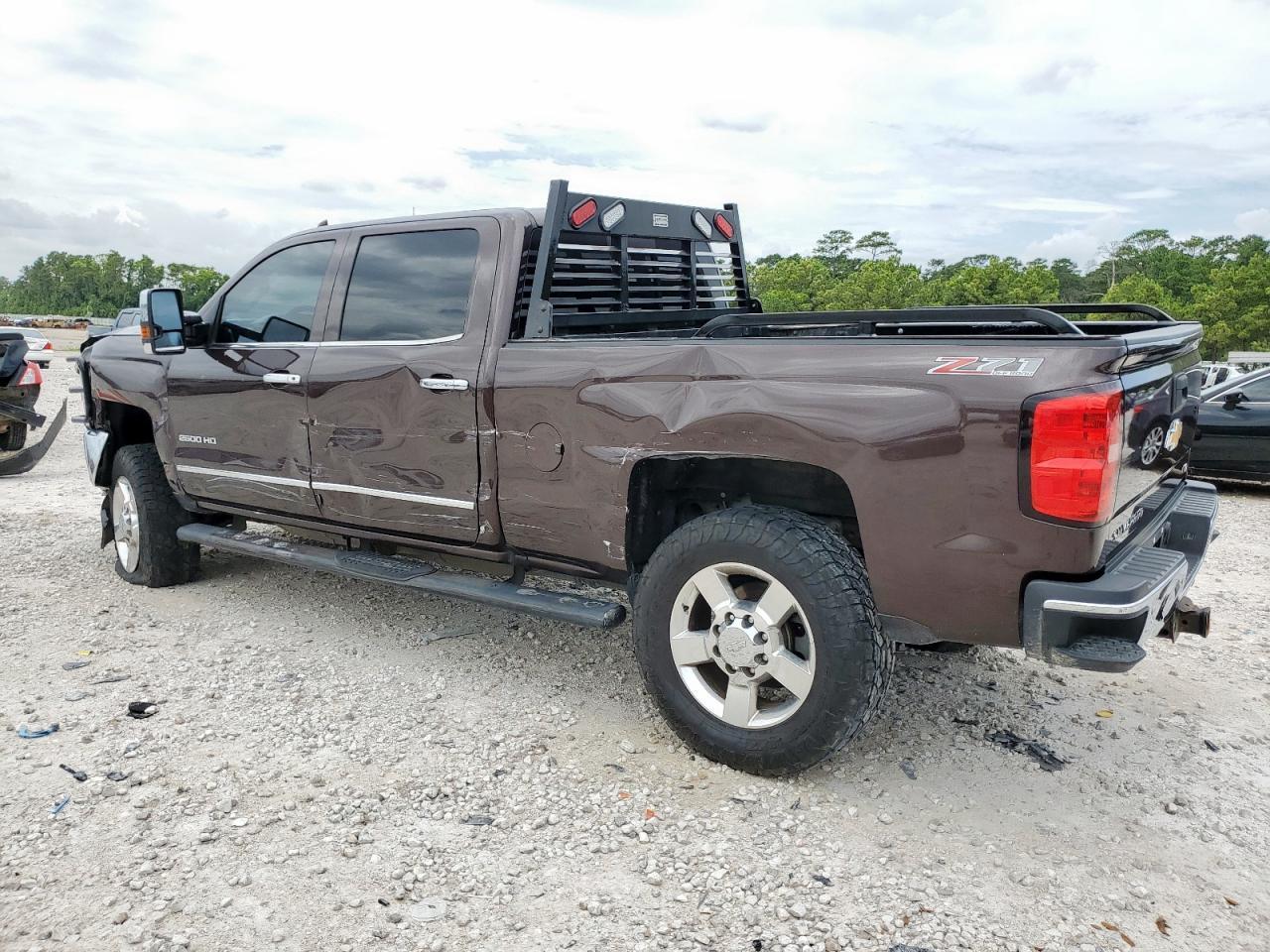 2016 Chevrolet Silverado K2500 Heavy Duty Ltz - Image 2