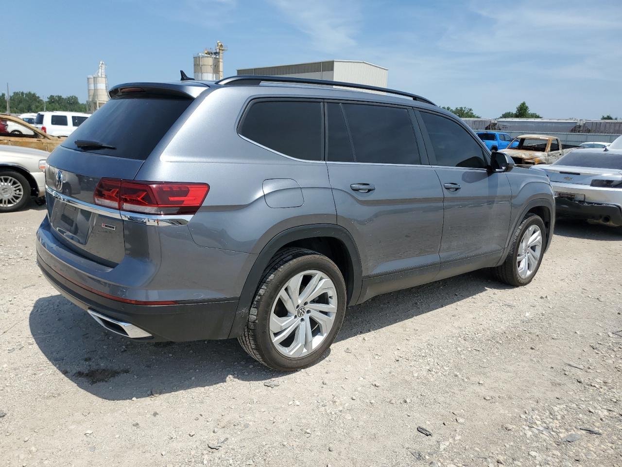 2021 Volkswagen Atlas Se - Фото 3