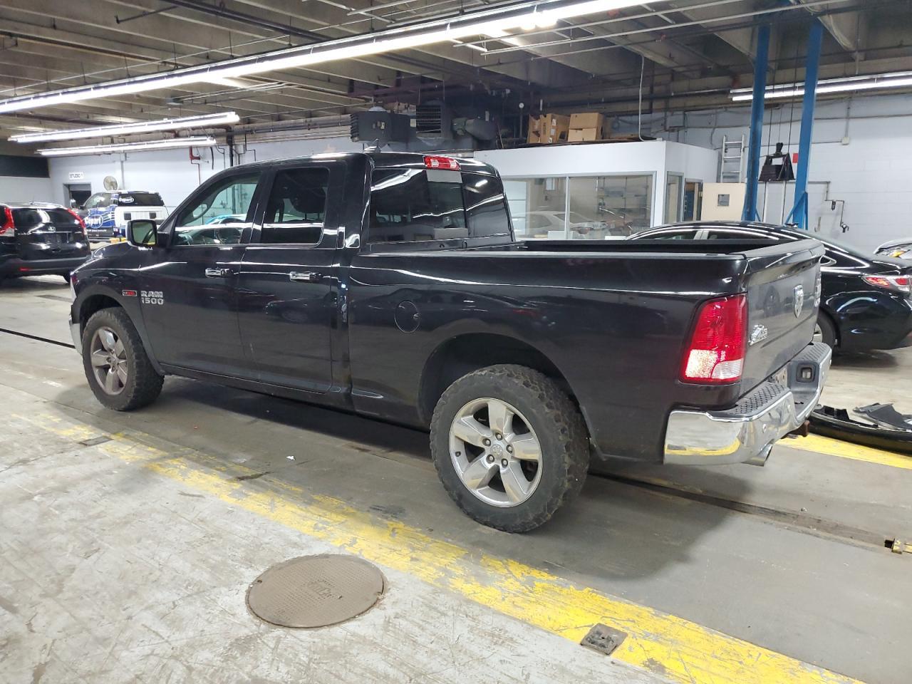 2015 Ram 1500 Slt - Фото 2