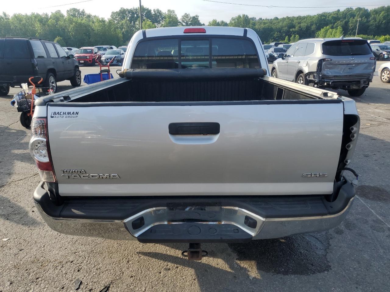 2011 Toyota Tacoma Access Cab - Image 6