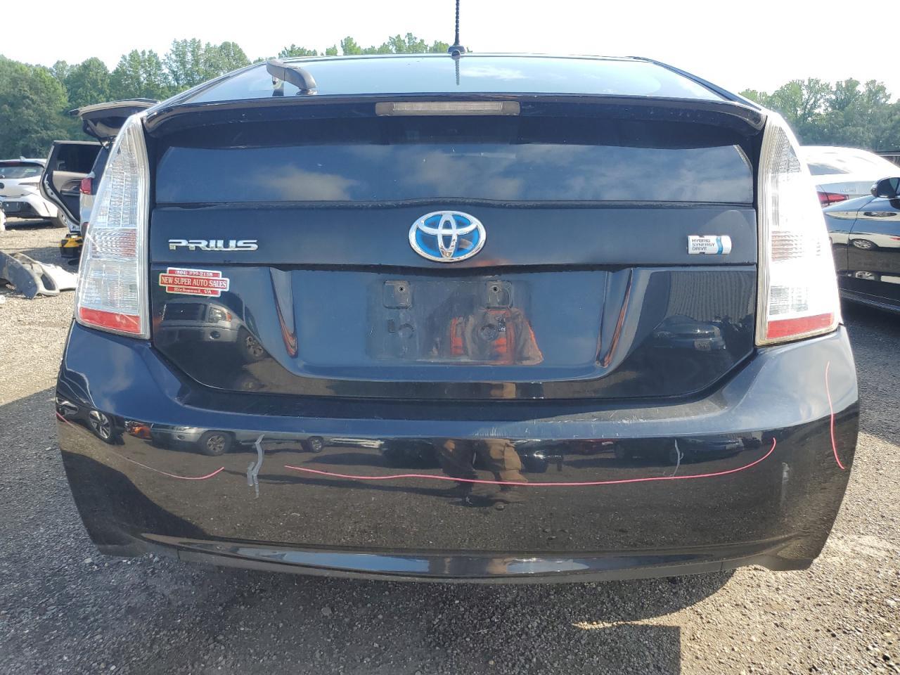 2010 Toyota Prius - Image 6