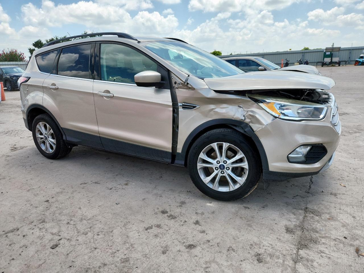 2018 Ford Escape Se - Фото 4