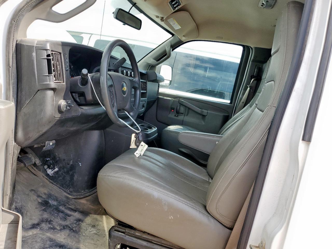 2021 Chevrolet Express G3500 Ls - Фото 7