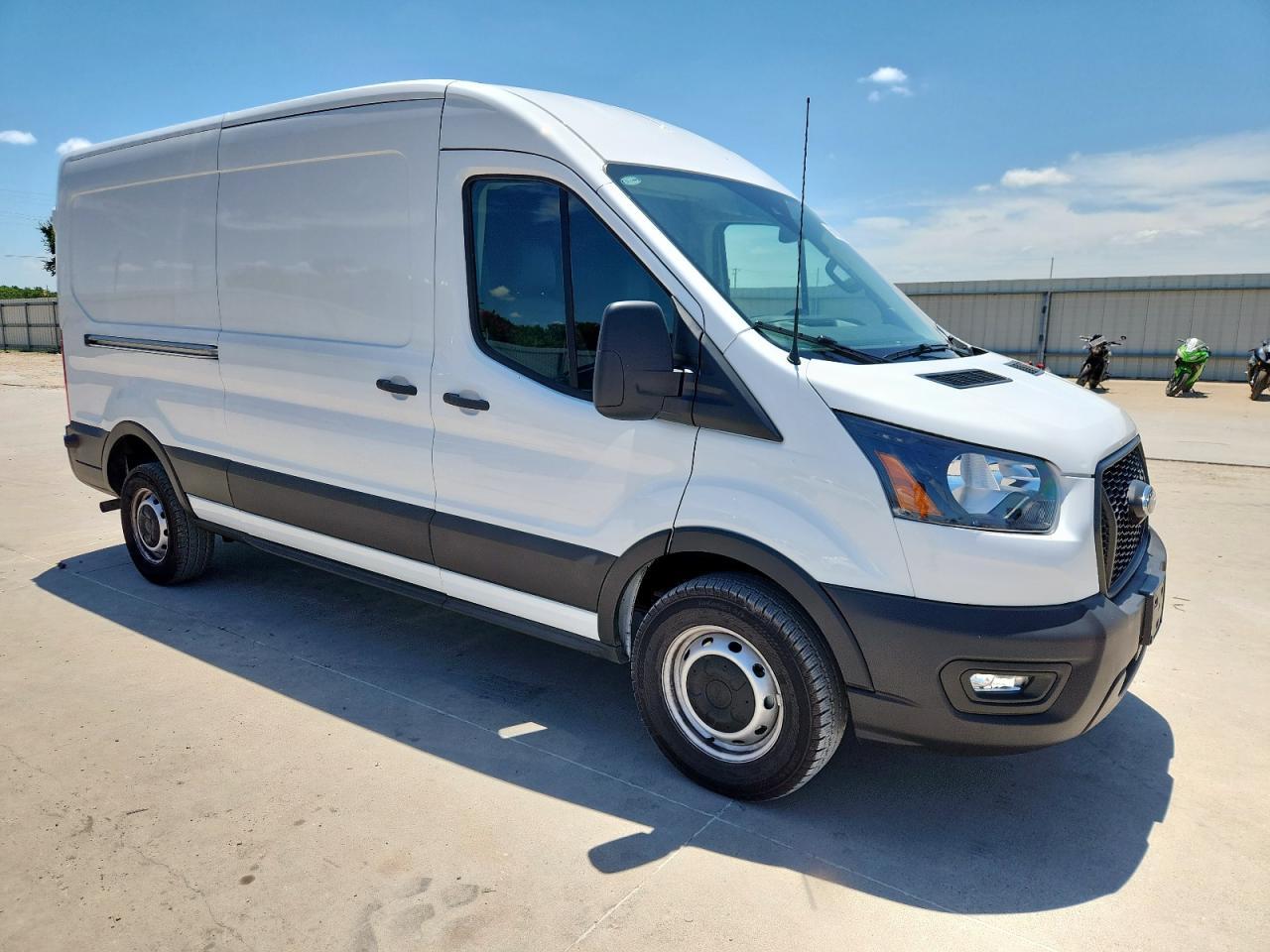 2024 Ford Transit T-250 - Фото 4