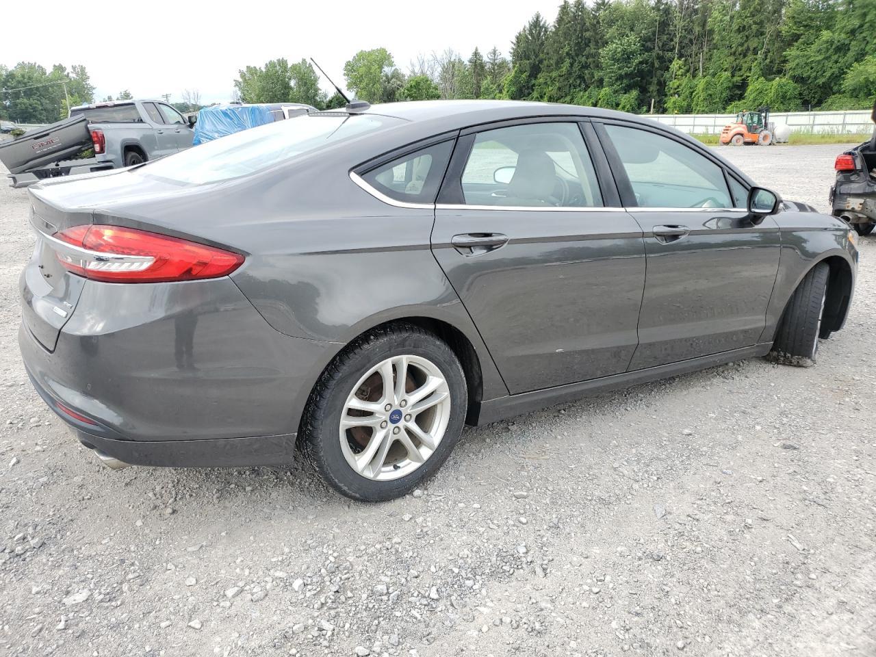 2018 Ford Fusion Se - Image 3