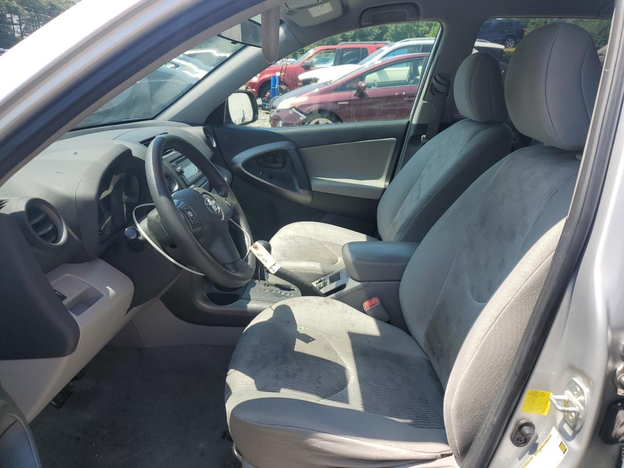 2012 Toyota Rav4 - Фото 7