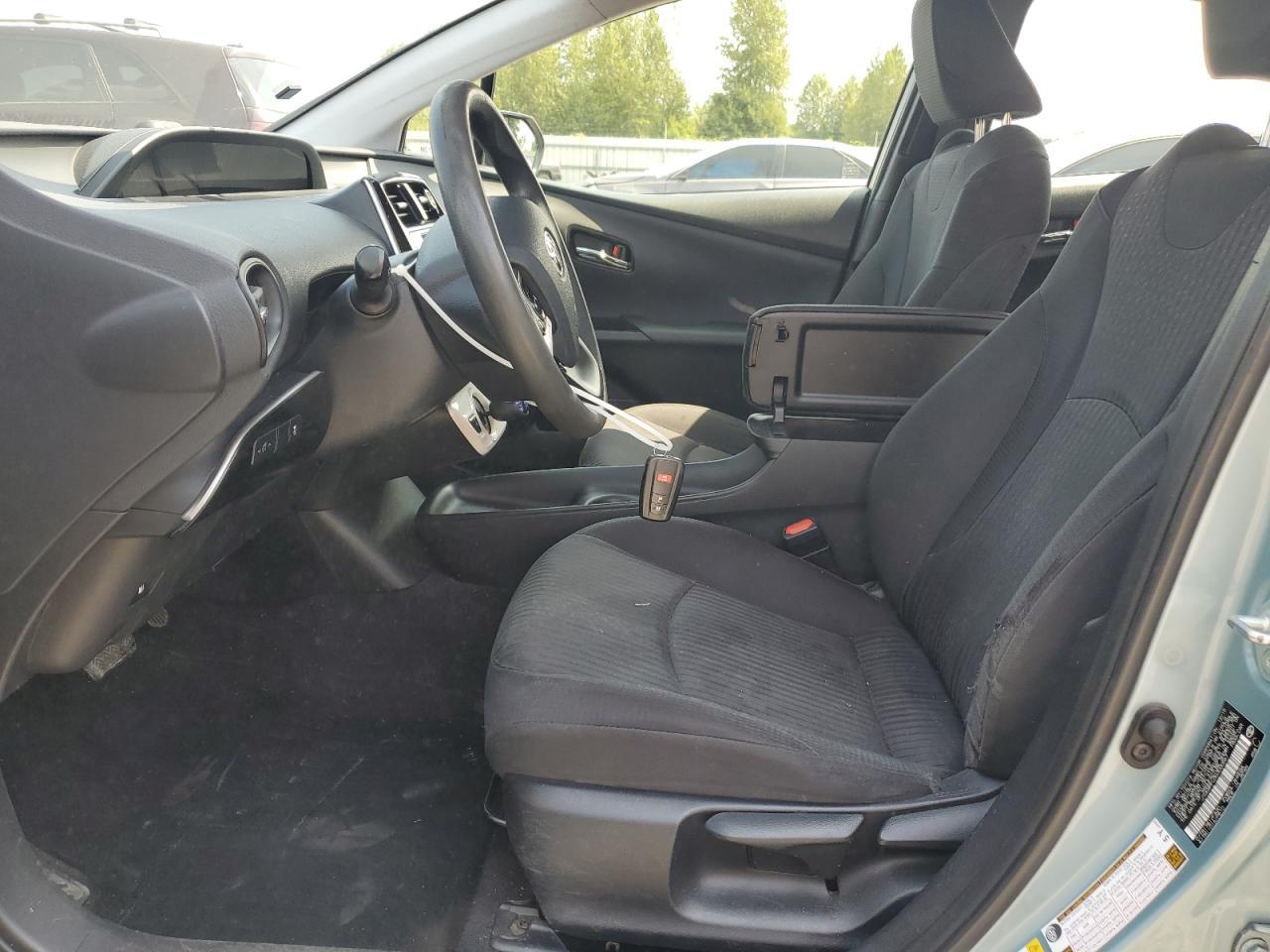 2016 Toyota Prius - Image 7