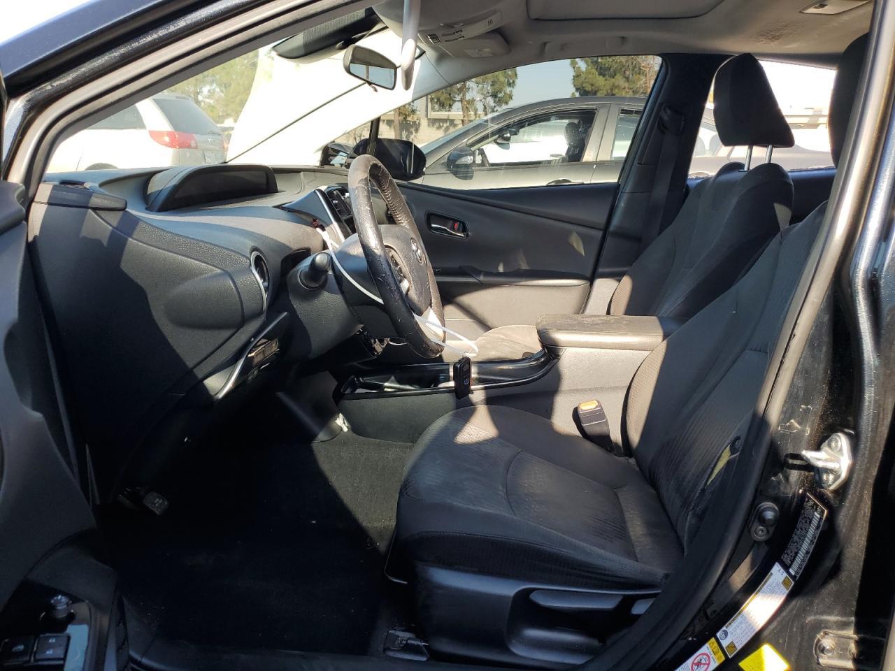 2016 Toyota Prius - Фото 7