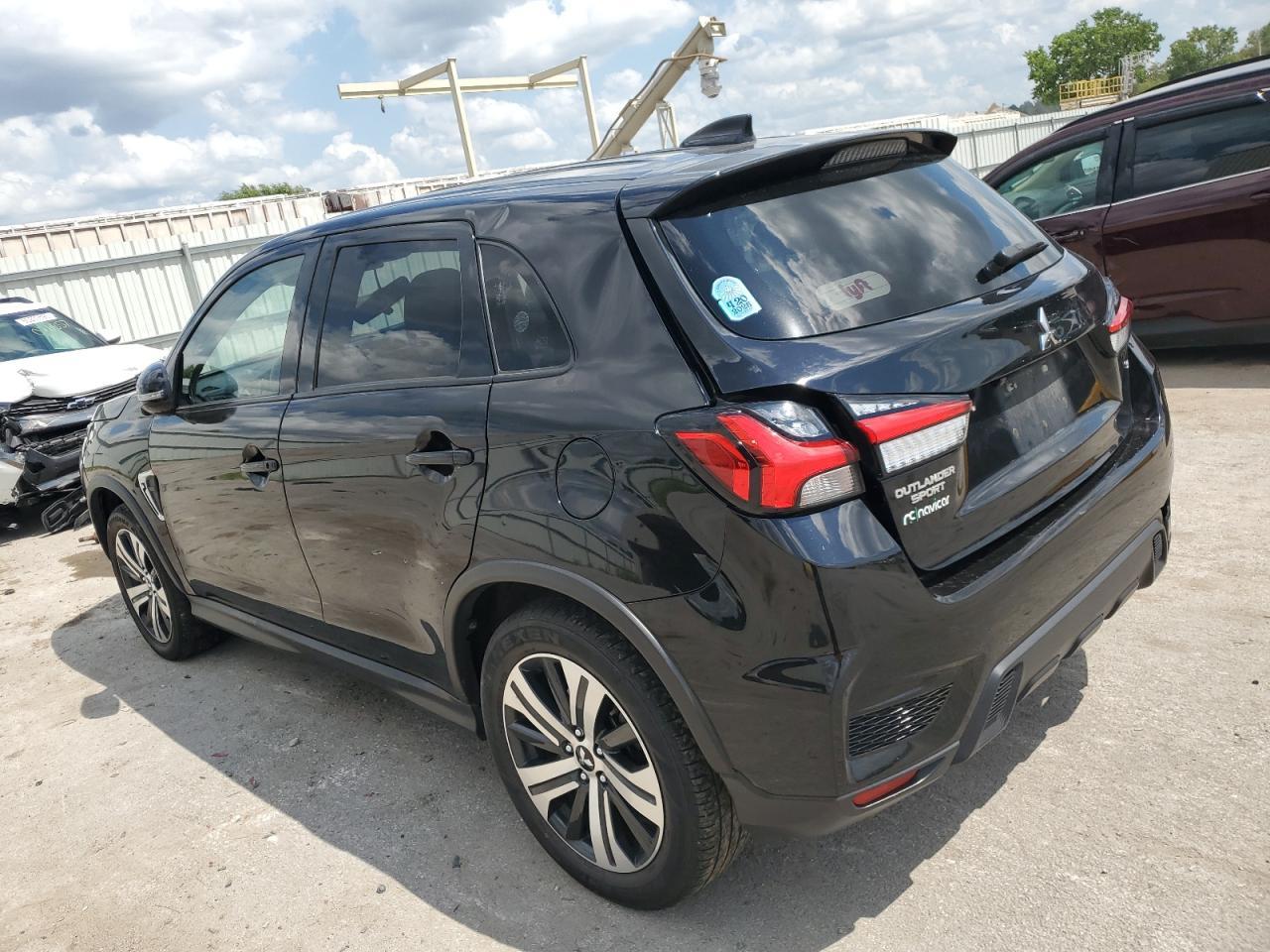 2021 Mitsubishi Outlander Sport Se - Фото 2