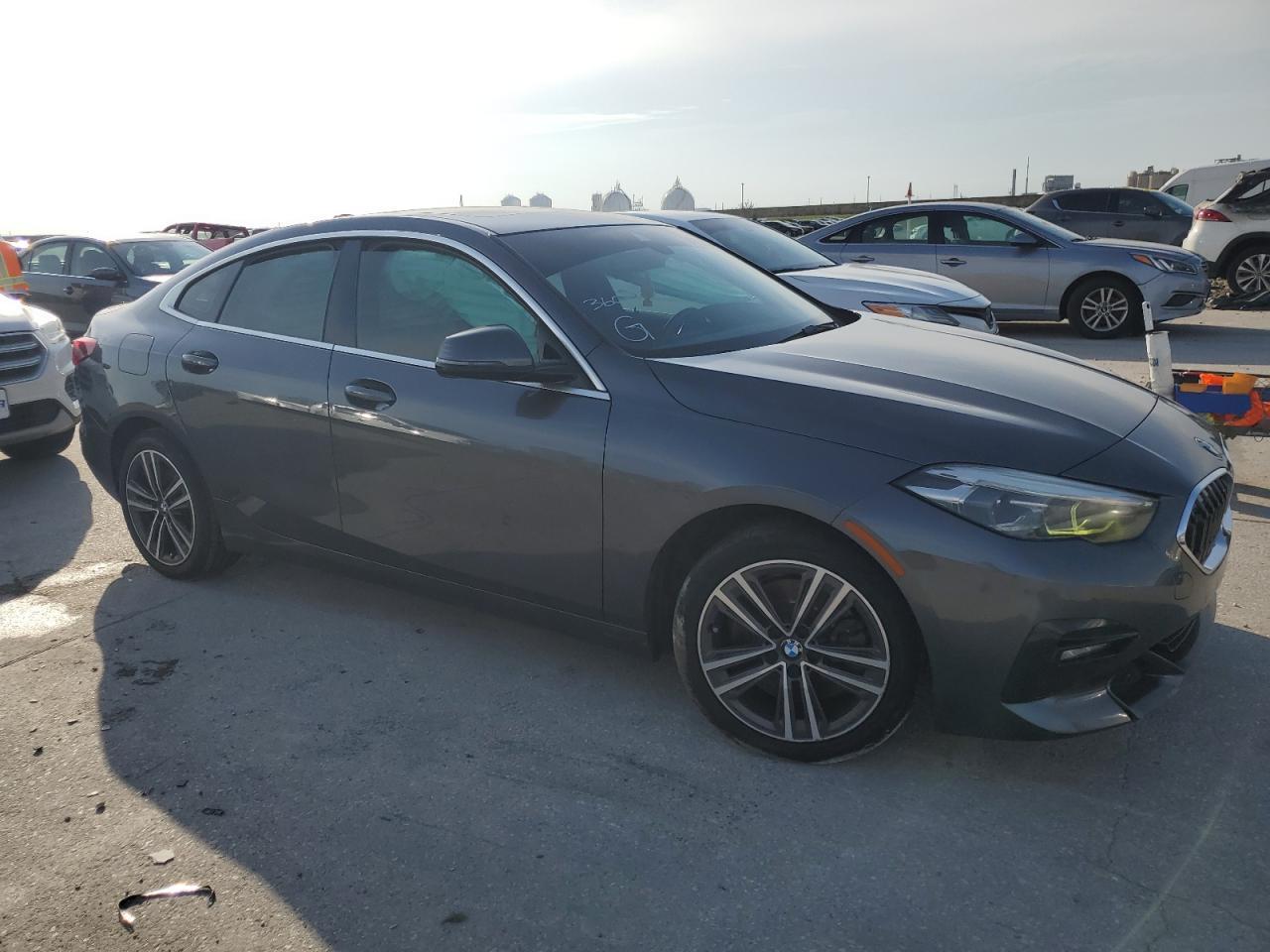 2020 BMW 228Xi - Фото 4