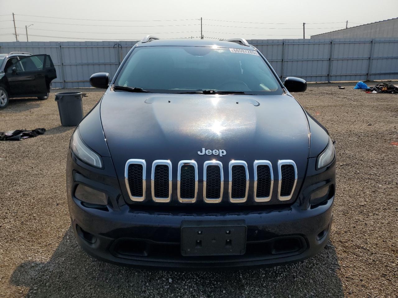 2014 Jeep Cherokee Latitude - Image 5