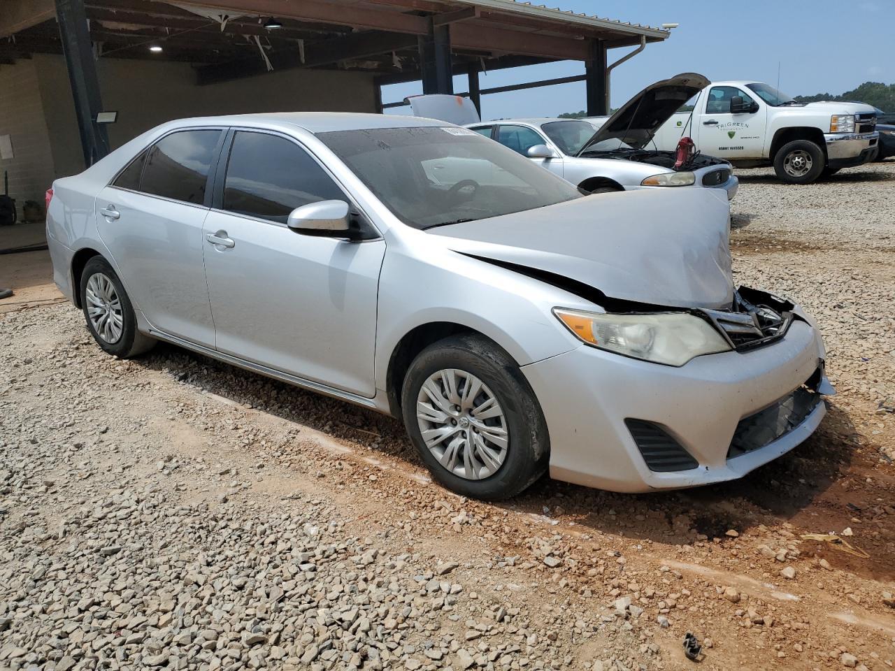 2012 Toyota Camry Base - Фото 4