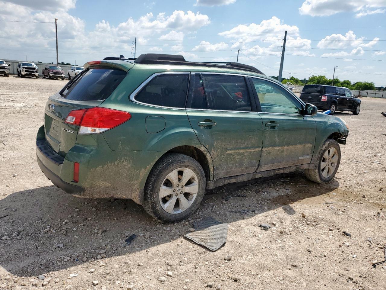 2012 Subaru Outback 2.5I Limited - Image 3